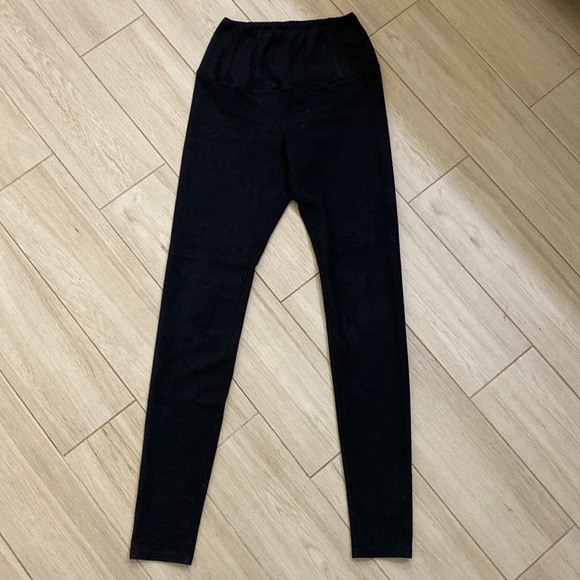 Aritzia “suede” leggings size S - Picture 1 of 4